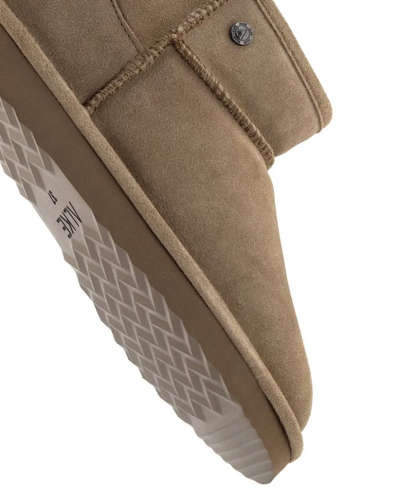 ALKE Boot