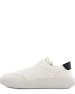 Ecco Move M