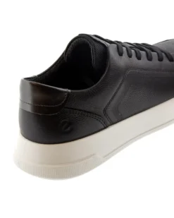 Ecco Move w
