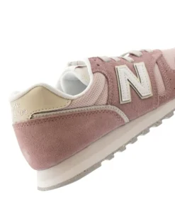 New Balance 373