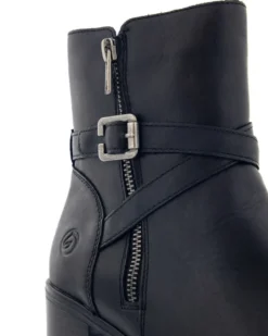 Remonte D2A72-00