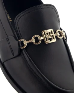 Tommy Hilfiger Chain leather loafer