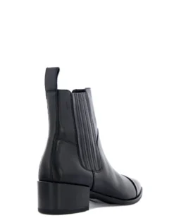 Vagabond Shoemakers Marja