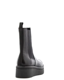 Vagabond Shoemakers Tara